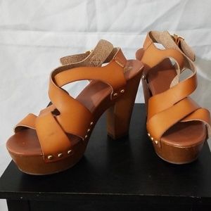 Mossimo platform sandals